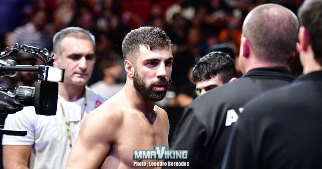 Photos : David Teymur Versus Charles Oliveira at UFC Brazil